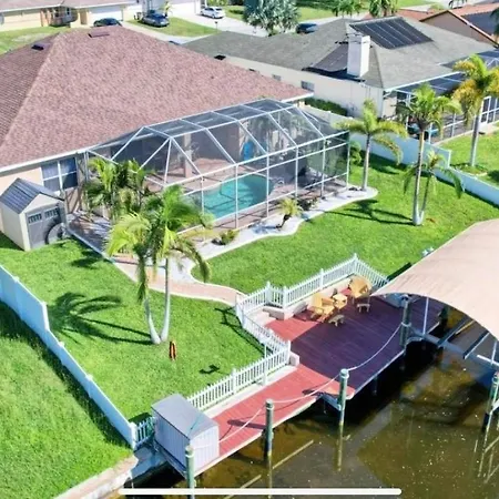 Gorgeous, One-Story, Open-Concept Home With 2,791Sqft, Smart Tvs, 8 Bikes, Heated Pool With Waterfall, Fishing And Beach Gear, Baby Essentials, Dog Friendly! Gulf Of Mexico Access!